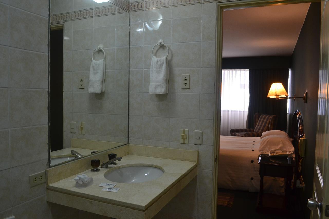 Suites Plaza Las Flores Lima Exterior foto