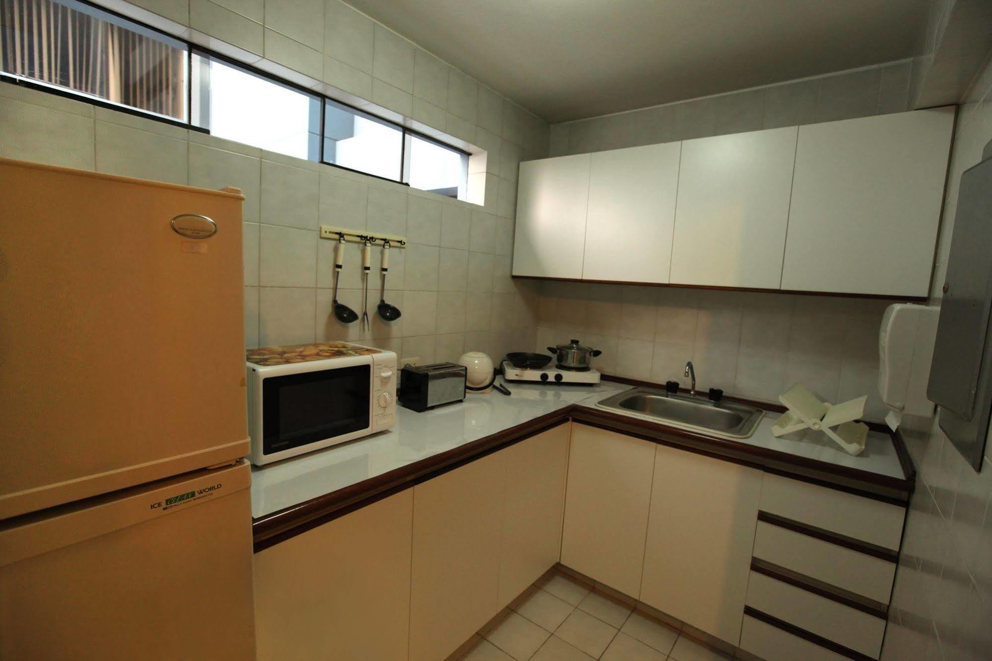 Suites Plaza Las Flores Lima Exterior foto